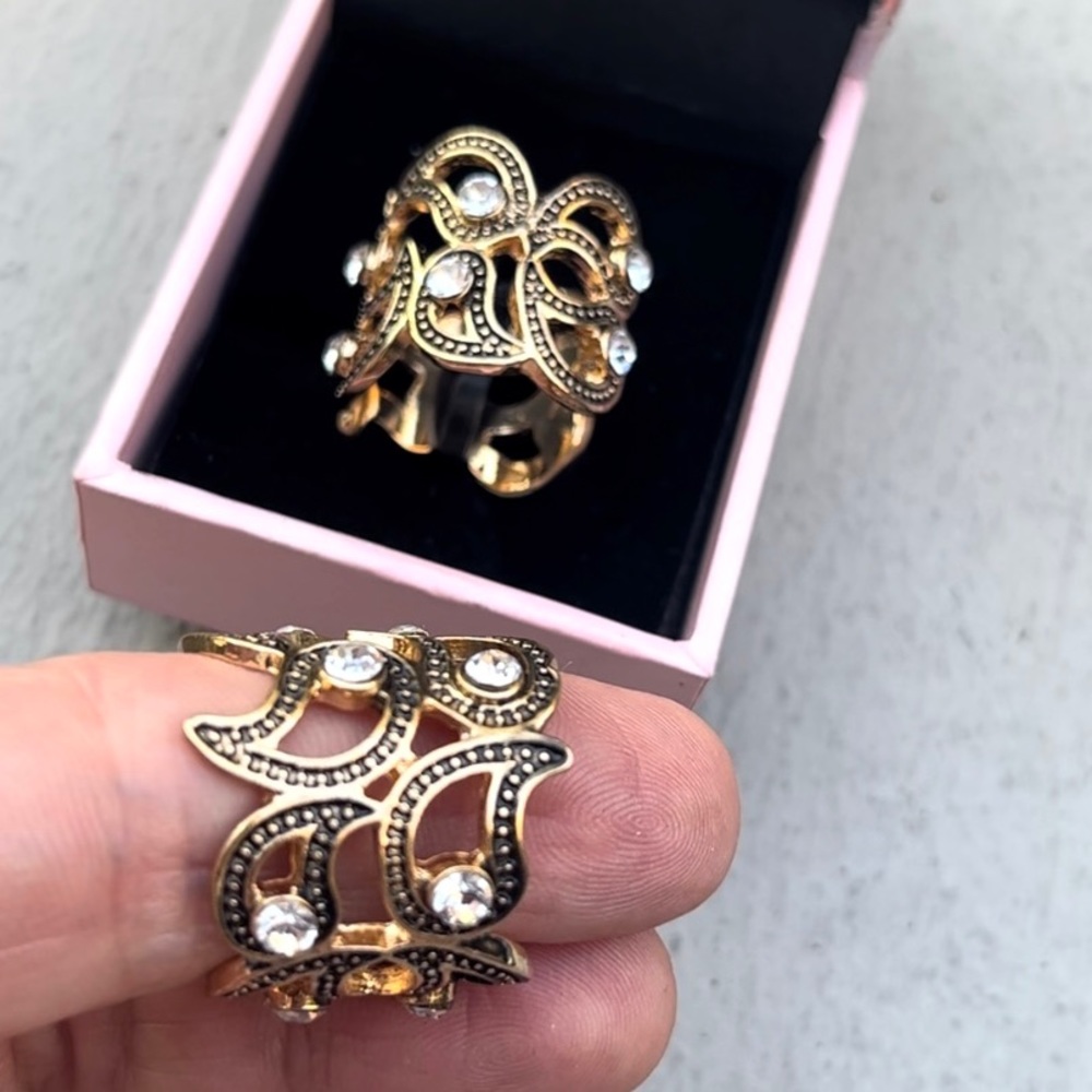 PEERMONT Fashion Jewelry Open Band Embellished Crystals Statement Ring